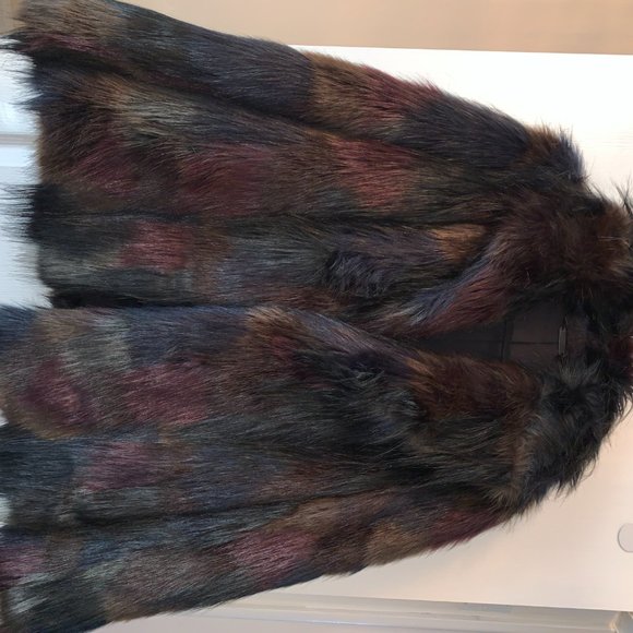 Rachel Roy Faux Fur - Picture 3 of 5